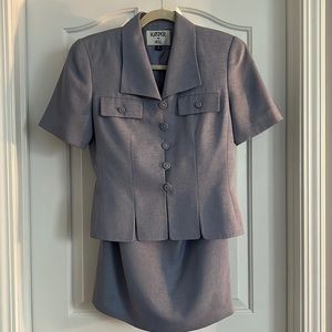 Kasper Suit Size 4 Lavender Color